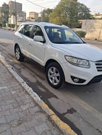 سنتافيا ٢٠١٠ خليجي رقم بغداد فتحة سقف   مرايا شفط  شاشة  كامرة وحساسات...