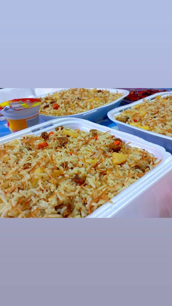 بسم الله 
الحمدلله على نعمه وفضله
من رزق الله لبيتكم 🌿

غدانا اليوم 🍛
برياني بيتي + كيكه العصرونيه 
 بهاراتنا الخاصة 💜
الطعم الاصلي والريحة توصل من بعيد

ينقدم مع مخلل وخضرة و زبادي

نطبخ يومي وطازج
يتوفر تجهيز  للعمال.. وشركات... 
🚚 توصيل داخل الشطرة
للحجز والاستفسار مراسلة الخاص لطفآ 🥰

#برياني_شطرة #طبخ_بيتي #وجبات_غداء #الشطرة #اكل_بيت


**إذا كنت صاحب هذا الإعلان وتريد حذفه لأي سبب، رجاءا أرسل رسالة إلى الدعم الفني**