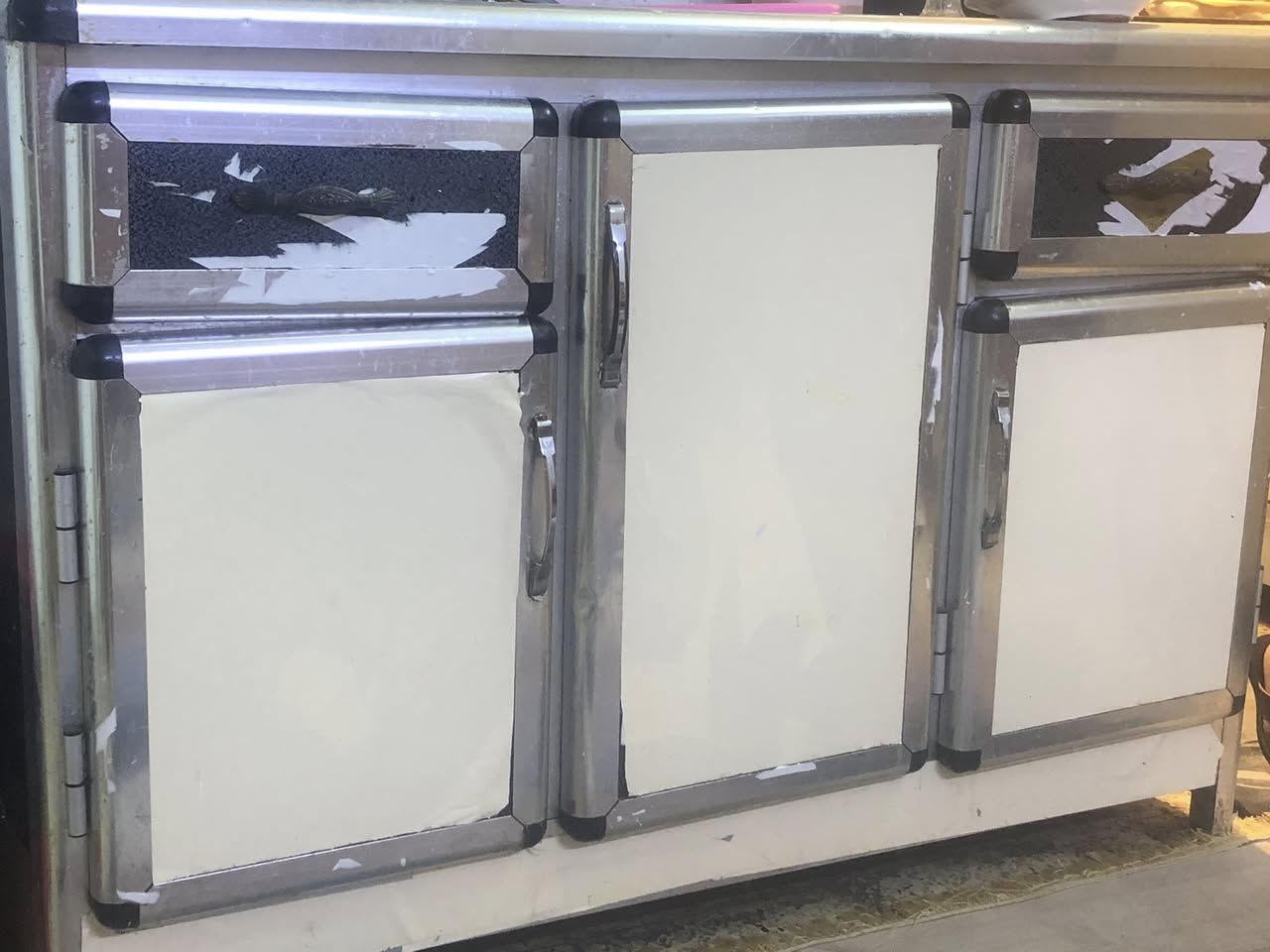 كاونتر ٣قطع نضيف فقط خاليله لاصق ڪُلـش ثكيل وقوي اريده ب١٥٠


**إذا كنت صاحب هذا الإعلان وتريد حذفه لأي سبب، رجاءا أرسل رسالة إلى الدعم الفني**