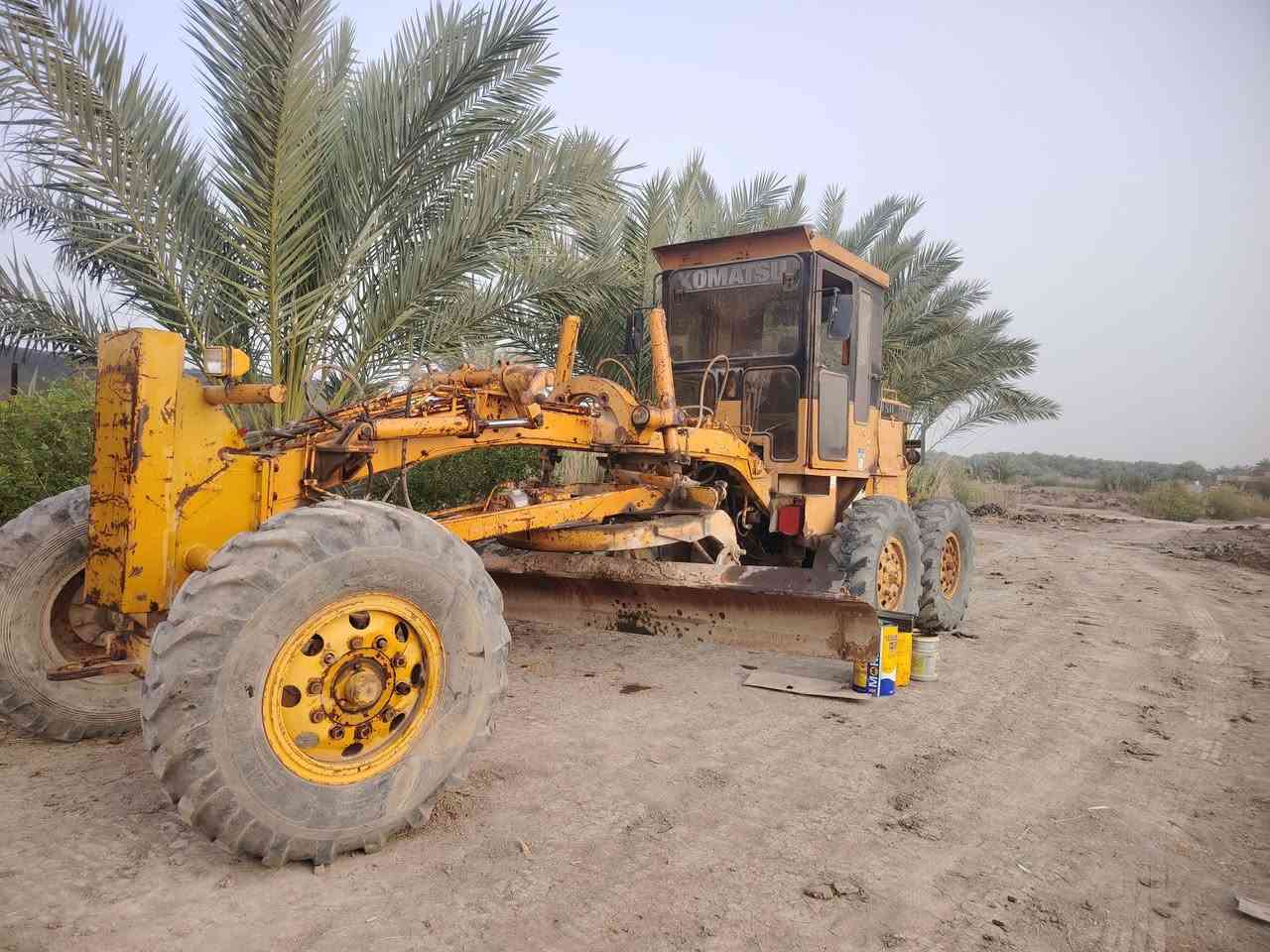 كوماتسو ٣٧ رقم بغداد تحويل ثاني يوم محرك وكير بك واحد وصفاح شرط الفحص جاهزه من كلشي بريك بلمكان موديل ٩١ للستفسار *********** عنوان بابل المسيب السعر ١١مليون
