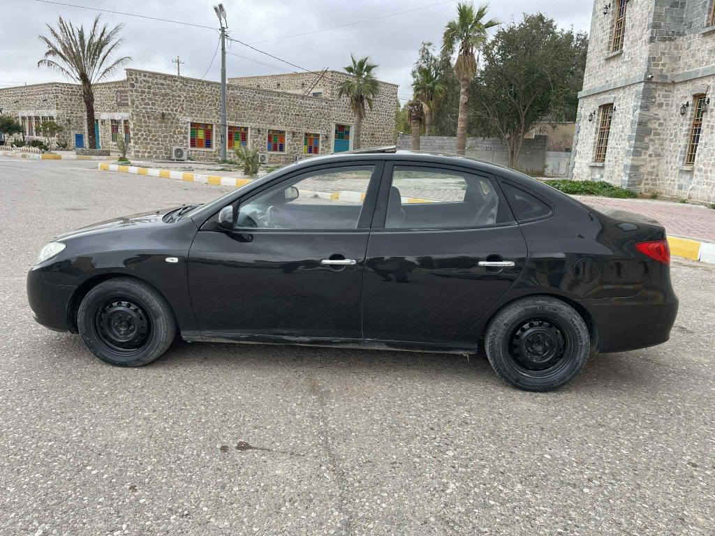 هۆندای ئاڤانتی 2009  سلاید مەکینە 16دەکشن بەزر  پشت و پێشی لێداوی نیە سەقفی وەکو شوشەیەی بەشەرشتە بێ بۆیاخ و بێ چاڵە  سوکان ڤولێوم تاک گێچە کوشن جلد و هیتەرە تەبریت لەمسە  نرخی 47 گڵاو معامەلە 
*********** السليمانية, العراق
