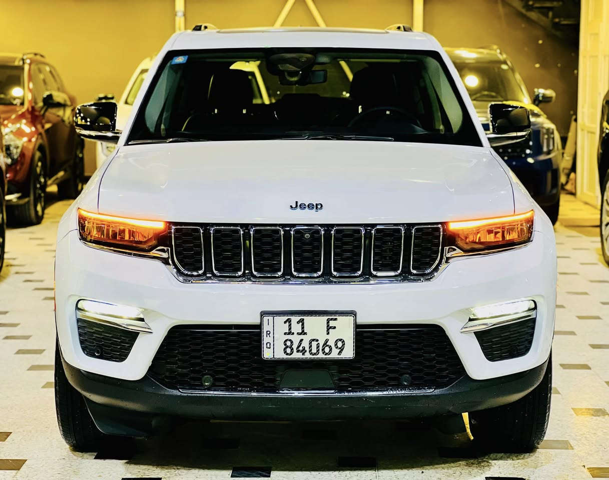 السيارة  : جيب گراند شيروكي 4xe هايبرد
الموديل : 2024
الفئة     : Limited 4xe
الحادث : جاملغ ايمن فقط 
الرقم     : رقم بغداد دولي تحويل 
السعر    : 35.000$ 💸🔥
البـيـع    : نقد او تقسيط 💥
 ________________________________________
🛑 المواصفات  العامة :

♦️محرك 2.000T تيربو هايبرد
♦️عداد المسافة 9.000
♦️اللون ابيض 
♦️ شاشة امامية كبيرة 
♦️تبريد خلفي 3 قطع
♦️تحكم مقود 
♦️كشن خزن ميموري
♦️داخل جلد ابيض
♦️ كامرة خلفية
♦️بصمة تشغيل و تشغيل عن بعد
♦️سايد بريك بصمة
♦️المقاعد كهربائية 
♦️ويل كب قياس 18
♦️رادار امامي خلفي مانع تصادم
♦️صندوق كهرباء 
♦️ شاحن لاسلكي
♦️كشافات ضباب
♦️انظمة قيادة 
♦️ تبريد وتدفئة مقاعد
♦️بصمات ابواب وتشغيل 
♦️مري شفط 
♦️نظام عدم الخروج عن المسار 
♦️مثبت سرعة 
✨وبعد المواصفات المعروفة للجيب ✨
________________________________________
#معرض الفحام لتجارة السيارات

الاتصال على الارقام 
☎️المبيعات : ***********
☎️الادارة  : ***********

او زيارة المعرض على الموقع التالي :

📍النجف الاشرف / حي الجامعة / مقابل المدينة المائية سنتر جبل عامل .
