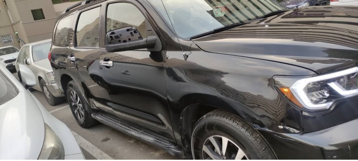 سياره سيكويا للبيع مستعجل  محدث 2020 لايتات + ويل
موديل 2013

ماشية 200 الف حقيقي

 مواصفات RS5

محرك 5700 cc. 

8 سلندر 

فول مواصفات  

كشن السايق كهرباء 

التبريد لخلفي منفصل تدفئه وتبريد 

امامي تبريد وتدفئه 

تحكمات ستيرن 

تبريد  3 قطع منضومه كامله جديده 

كير مكفول

محرك مكفول

 حداده جديده 

صبغ جاملغ والدعاميه الاماميه فقط مع شخوط

رقمهه بغداد دولي بأسمي تحويل مباشر 

سياره حلوه 

مكان السياره بغداد

السعر 20500 قابل للتفاوض
رقم الهاتف ***********
