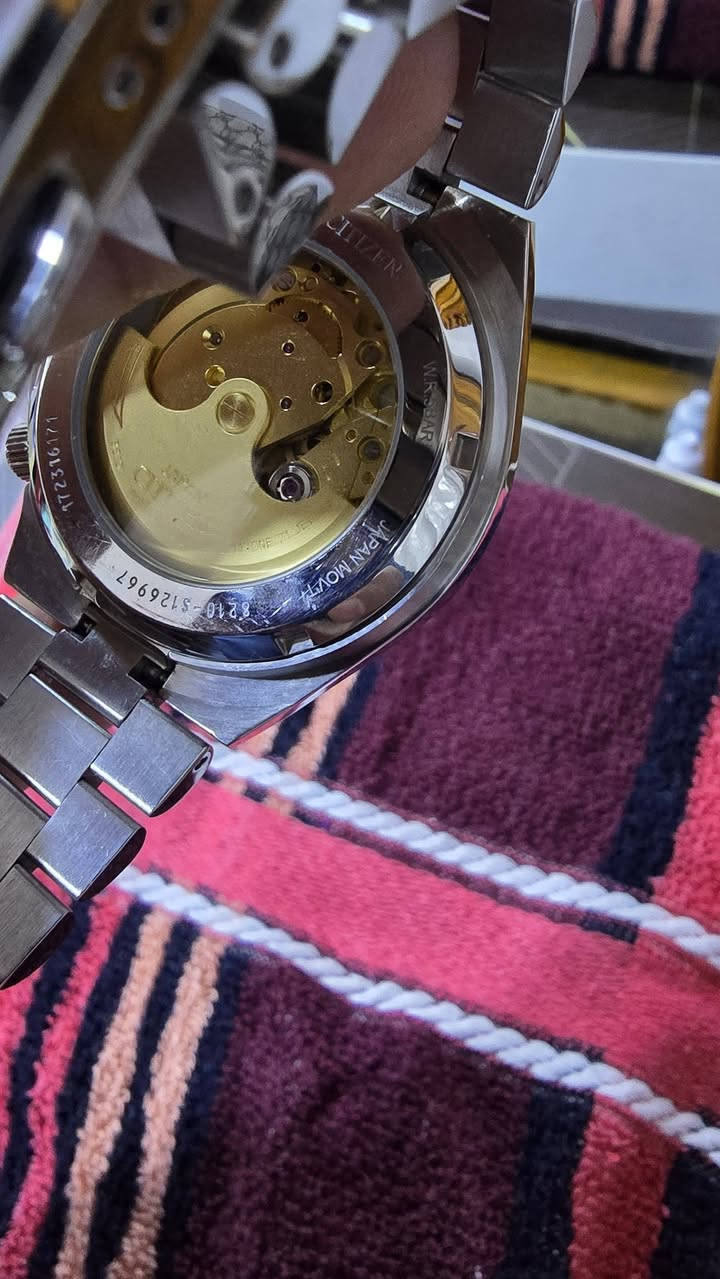 ستزن اصلي وكاله للبيع
***********
اصلي وكاله
