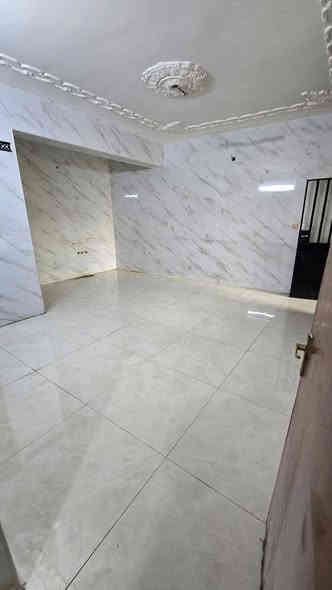 للإيجار في السيدية بيت مساحة ٣٠٠
متر 
البيت كلش نظيف محدث 

يحتوي على ٥ غرف نوم وصاله ومطبخ وخدمات وكراج وحديقة 

الايجار مليون ونص 

للاستفسار: ‏‪***********‬‏
