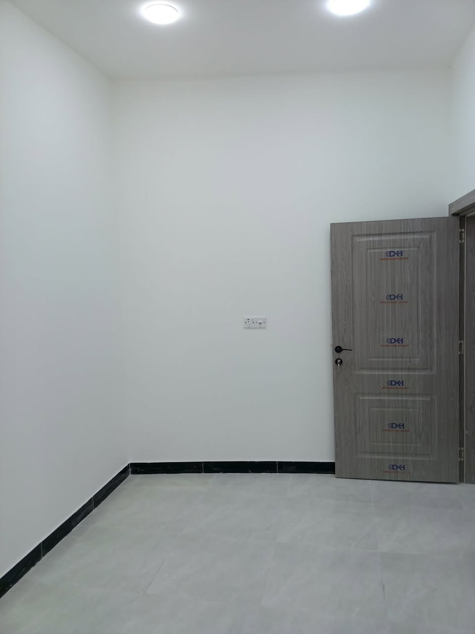 نجدّد جدرانك بأحلى الألوان ..وبأسعار تناسبك.
صبغ مضبوط… وشغلنا يشهد عليه المكان.🏠✨

تريد صبغ نظيف ومرتب؟ إحنا نخدمك! شغل محترفين، ألوان ثابتة، وتنفيذ سريع وكوالتي عالي.✨

إذا تدور صبّاغ ثقة، إحنا موجودين. شغل مضبوط، أسعار مناسبه ونختارلك الألوان اللي تناسب ذوقك.

للاستفسار…راسلنا وخلي التنفيذ علينا.🤝
صبغ بيوت – شقق – مكاتب… نجيك وين ما تكون!📍

واتساب اتصال *********** 📞✨
