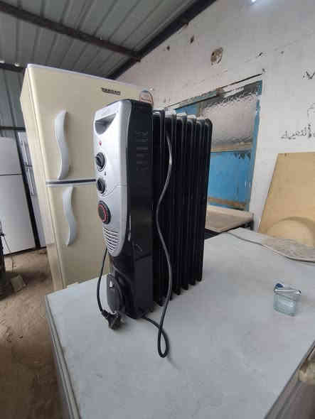 صوبات زيتيه شرط الشغل حجم وسط السعر 30
عنوانا تقاطع الجدوع/*********** واتساب
