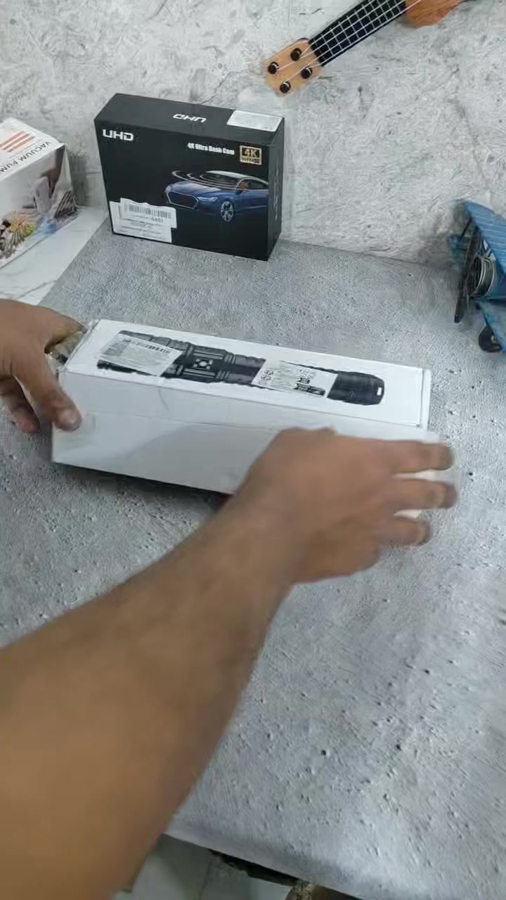 لايت عملاق وينهم حماة الوطن هذا يفيدكم عملاق فد شي 35 الف🔐


**إذا كنت صاحب هذا الإعلان وتريد حذفه لأي سبب، رجاءا أرسل رسالة إلى الدعم الفني**