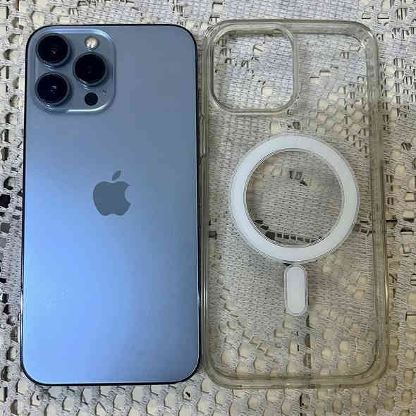 السلام عليكم
بيع فقط بدون مراوس وماعندي توصيل
13 برو ماكس شرق اوسط
ذاكرة 256 لون بحري
بطارية 90 بلادية بدون رفع
جهاز بلادي ضمان ممبدل بي اي شي وتر بروڤ اخر تحديث
السعر 750 الف قفل قفل بدون عملة
بغداد مجمع بسماية
***********
