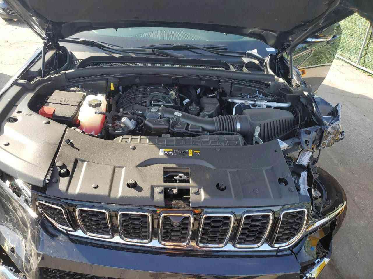 للبيع او مراوس جيب كراند شيروكي لمتد بلاص2023

سنوية باسمي لغاية2030 

هزة جديدة

ضررها جاملغ امامي جهة السايق و جه سكن بدون دواخل شرط السونار السياره جاهزه وبدون اي نقص 

6راكب vipكشن منفصل

الموديل : 2023.(وارد أمريكي)

 

المحرك : V6.  3.6L . 

العداد :20الف ميل حقيقي

الرقم : دهوك

المواصفات:

* دفع رباعي 4x4. 

* ⁠4انضمة قيادة  

* رادار امامي مع مانع تصادم. 

* تحذير الخروج عن المسار . 

* تحذير النقطة عمياء ⚠ .

* نظام تحذير عند التقاطعات.  

* نظام تقليل الضجيج داخل المقصورة. 

* إنارة محيطية. 

* شاحن موبايل وايرلس. 

* تعديل وضعيات مقود السائق كهربائيا. 

* مرايا تعتيم + شاشة

* نظام الصوت من الپاين 10 سماعة. 

* ويل قياس 20 انج.

* سقف بانوراما.   

* شاشه كبيرة 10.1 انج . 

* نظام الخرائط (GPS).

* لوحة القيادة بقياس 12 أنچ. 

* كير شفتر بالستيرن. 

* كاميرا محيطية 360 درجة. 

* 4 كاميرات خارجية مع بخاخات ماء للتنظيف. 

* ⁠4كامرات داخلية 

* كاميرا للمرأة الداخلية. 

* المصابيح الأمامية LED.

* كشافات الضباب LED. 

* دخول ذكي. 

* بصمة على 5 ابواب للدخول الذكي. 

* تشغيل عن بعد.

* الصندوق الخلفي كهربائي.

* فرش المقصورة الداخلية من الجلد الفاخر.

* ذاكرة لحفظ وضعيات الجلوس للسائق. 

* المقاعد الأمامية كهربائية.

* المقاعد الأمامية تبريد وتدفئة.

* المقاعد الخفية تدفئة.

* ستائر للشبابيك الخلفية.

* حساسات امامية. 

* حساسات خلفية. 

* مكيف خلفي مع وحدة تحكم منفصلة. 

* تدفئة ستيرن. 

* مانع تصادم خلفي.

* بلوتوث تلفون. 

* محدد سرعة. 

* نظام التشغيل والاطفاء الاوتوماتيكي ( Auto Start System ).

للاستفسار /*********** أربيل, العراق
