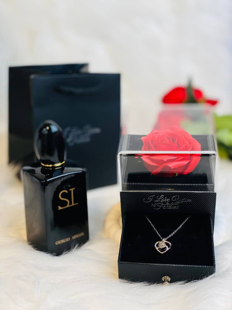🎁لعشاق الهدايا الكلاسك وفرنا لكم اجمل بوكس هدية عيد الحب ❤️ متكون من عطر Si + قلادة احبك بكل الغات +🎁بوكس ورد وقش وكارت معايده 💌

SÍ GIORGIO ARMANI 🇫🇷🇫🇷
عطر SÍ جورجيو ارماني عطر " Si  " للسيدات ، عطر ساحر لا يقاوم من الماركة الشهيرة جورجيو آرماني، سينشط حواسك ويبقيكِ منتعشة طوال اليوم عطر مفعم بالقوة ، يجسد الانوثة المطلقة ، تعبير عن النبل و العظمة المسمى بعطر السعادة لأنه يحفز هرمون السعادة بالأنسان عطر بمعنى الكلمة لأصحاب الذوق المميز 

قلادة على شكل قلب ١٠ كلمه احبك   + علبة هدايا ورده الحمراء 
1. 🌹درج المجوهرات: يوجد درج صغير مع قلادة أحبك بداخلها 100 لغة. يمكن أيضا استخدام الدرج لتخزين المجوهرات الصغيرة الأخرى

🌹 لا تذبل ، من السهل العناية - ضعه في مكان بارد ، سيبقى لمدة 3-5 سنوات إلى الأبد. سيكون لدى أحبائك مزاج جيد عندما ينظر إليه كل يوم.

🌹أفضل هدية لها يعتمد على التكنولوجيا الفائقة والجفاف والاحتفاظ بالألوان والتجفيف وغيرها من إجراءات المعالجة المعقدة ، وضمان لون الزهرة وشكلها والشعور بأنها زهور منتقاة حديثا ؛ معبأة في صندوق هدايا أنيق مع حبلين ، وسوف تكون هدية مثالية للذكرى السنوية والمهرجانات ، وأحبائك ، وأفراد الأسرة والأصدقاء
السعر 20 الف 
🚘 يوجد خدمة توصيل لجميع محافظات العراق ٤ الاف 🚘


**إذا كنت صاحب هذا الإعلان وتريد حذفه لأي سبب، رجاءا أرسل رسالة إلى الدعم الفني**