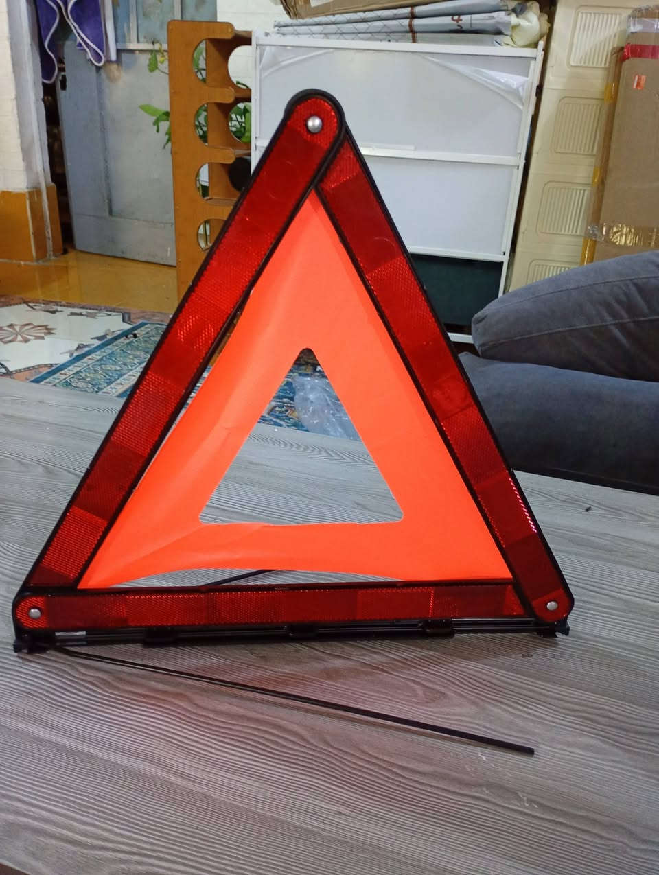 مثلث وبطل 650 مل لسد البناجر ونفخ لإطارات للطوارى 15 الف


**إذا كنت صاحب هذا الإعلان وتريد حذفه لأي سبب، رجاءا أرسل رسالة إلى الدعم الفني**