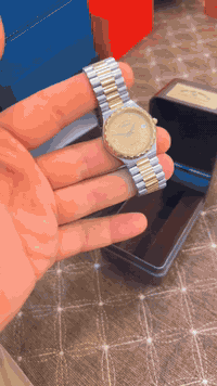 للبيع وستن سويسري تغليف ذهب انتاج نهايه السبعينات فنتج جديد لووووك شمع...