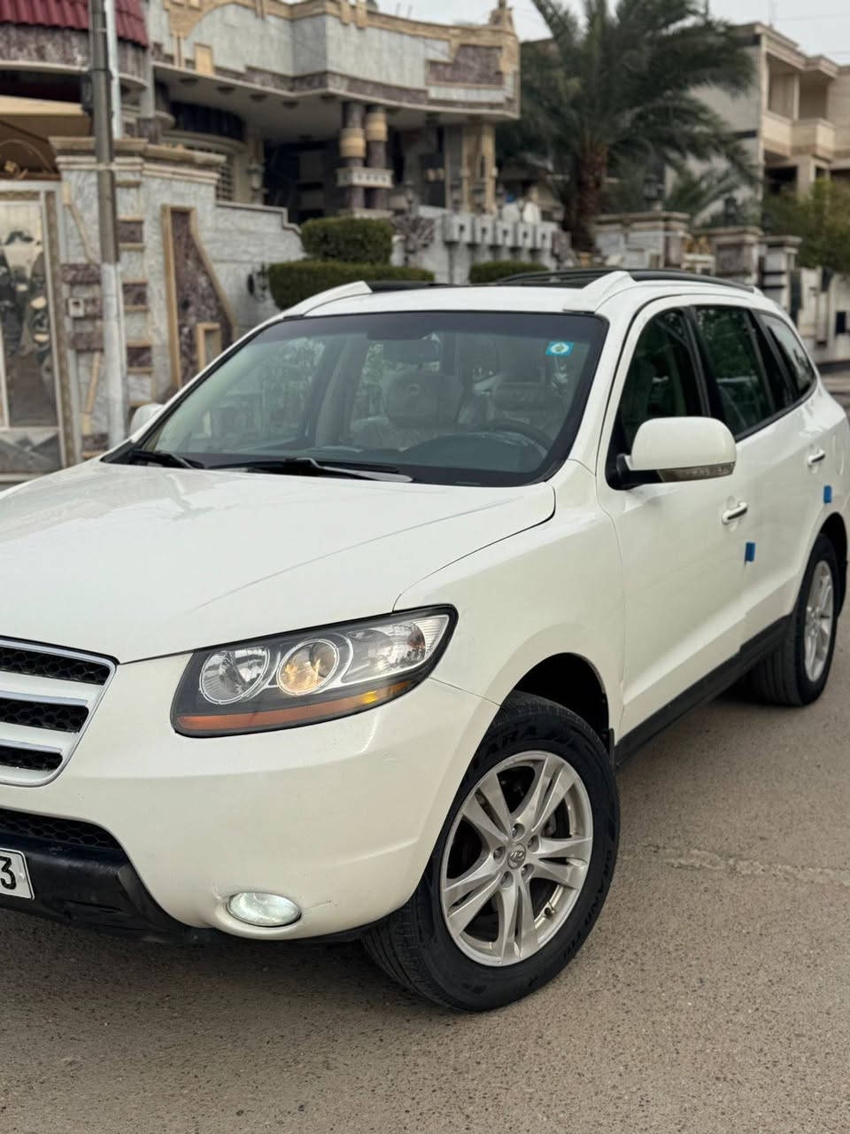 السلام عليكم هونداي سنتافيا موديل 2009 ماشيه 118 الف( بيها تلث مكانات صبغ )خليجي استيراد خاص فول مواصفات  واحد عله واحد فور ويل تحكمات ستيرن حساسات كامره فتحه  مرئي شفط ثلاجه تبريد ثلاث قطع سبعه اركب  كشنات جلد كير محرك 6 سلندر 2700 مكفول من البخار ول راجز ول تنقيص رقم بغداد الدولي الجديد بسمي هزه وسنويه جديده مكان السياره بغداد سعرها 122 وبيها مجال الشراي رقمي***********
