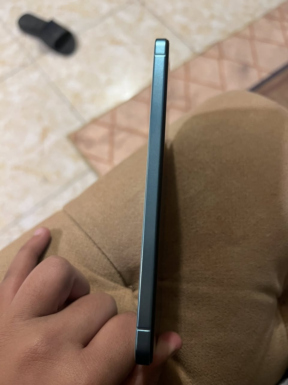 سلام عليكم جكلسي A75 5G جهاز جديد لوك شخط مابي ذاكره ٢٥٦ لون ازرك ملحقاته مو ويا صراحه اني ماعرف ب اسعار السامسونك 
قيم باليرضي الله دزلي سعرك وانشاءالله خير
مكاني شارع فلسطين خلف مستشفى الامير الاهلي
***********
