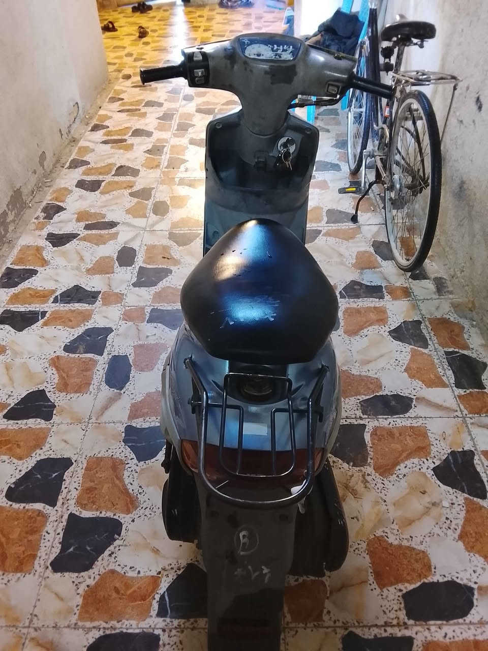 ‎درجة ياماها 9زروف للبيع 
نظافة 90% السعر 700وبيها مجال قليل
العنوان/ميسان/ العمارة 
اتصال 0773549632‎ عمارة, ميسان


**إذا كنت صاحب هذا الإعلان وتريد حذفه لأي سبب، رجاءا أرسل رسالة إلى الدعم الفني**