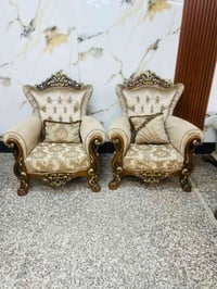 تخم ملكي 10 مقاعد كولش نظيف العنوان بغداد 07760880834