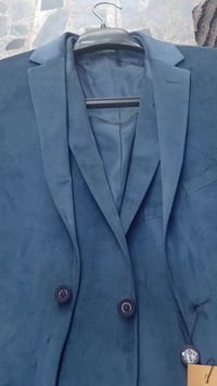 سترة كلاسك شبابي  قماش اسباني  خياط تركي  القياسات ٤٨ الى ٥٨ السعر ٥٠ ...