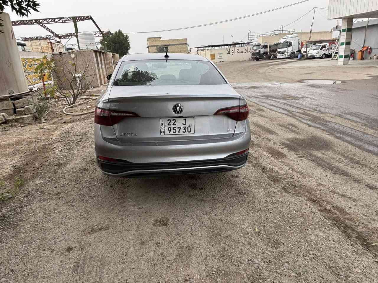 السلام عليكم
للبيع جيتا 2022

رقم اربيل جديد هزه فحص كله جديد

شرط التحويل 

لون  سلفر فول مواصفات SE
 رادار امامي وخلفي وجانبي
اوتو بريك 
بانوراما
وضعيات قيادة
سايد بريك بصمه
كشنات كهرباء

تحديد مسار 

عداد شاشة 
فتحة سقف

لايت زينون 

المكان الكاظمية

***********
