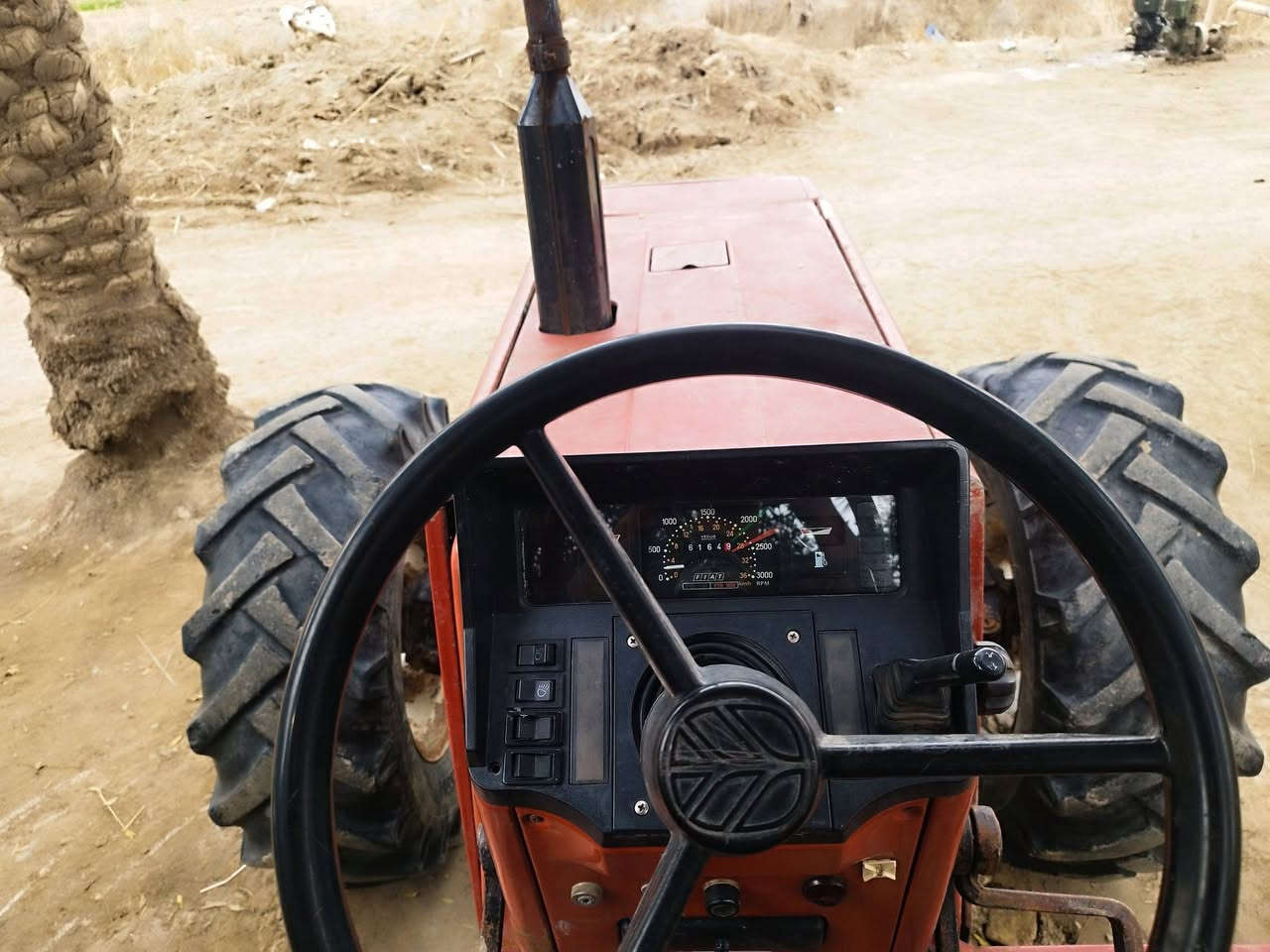 سلام عليكم مكينة فيات حجم 70.90 حاوية دخول جديد. ‏‪0785 187 8114‬‏
