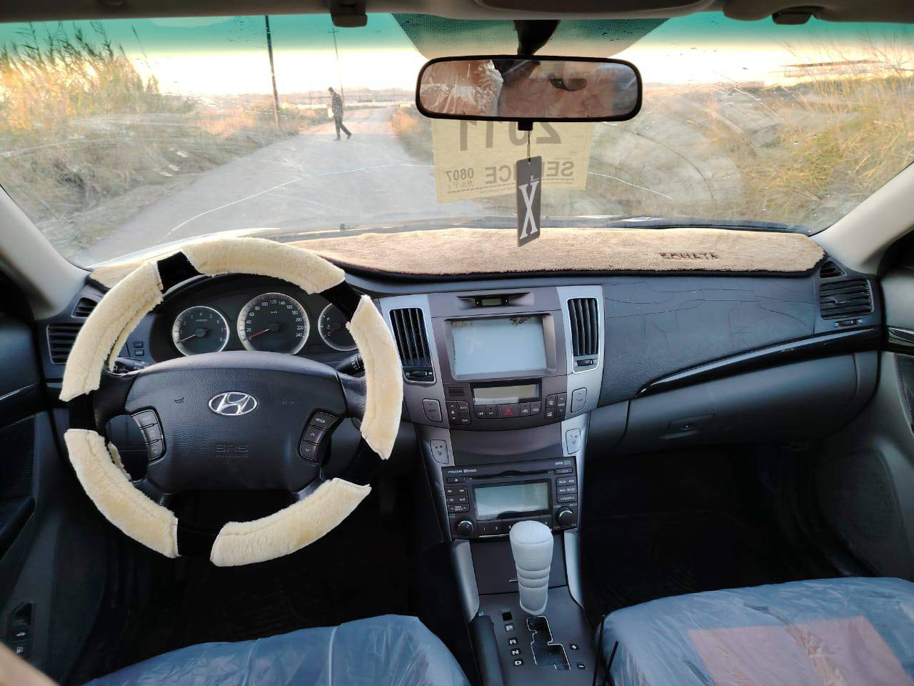 للبيع 

سوناتا 2009 ادوات كص 

كير محرك شرط  

تدفئة تبريد شرط

كهربائيات كله شرط

سياره وضع شركة

ماشيه240

السعر 48وبيها مجال لشراي 

***********

📍صلاح الدين شرقاط
