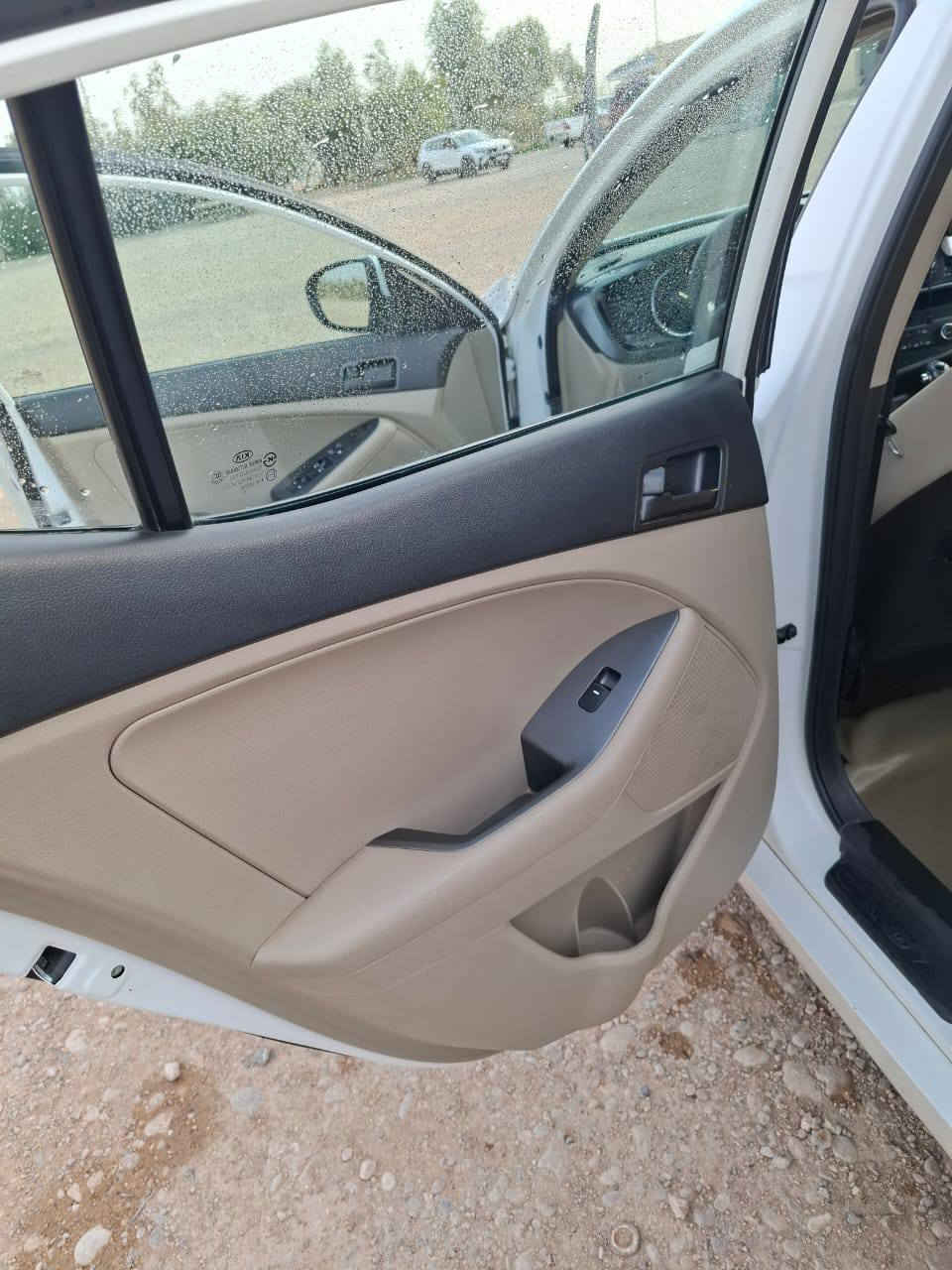 كيا اوبتيما خليجي2012بيع مواصفات مكينه 24 كير ست نمر تحكمات ستيرن جهتين شفتات ستيرت وباقي المواصفات معروفه سعر قفل 125$ورقه


**إذا كنت صاحب هذا الإعلان وتريد حذفه لأي سبب، رجاءا أرسل رسالة إلى الدعم الفني**