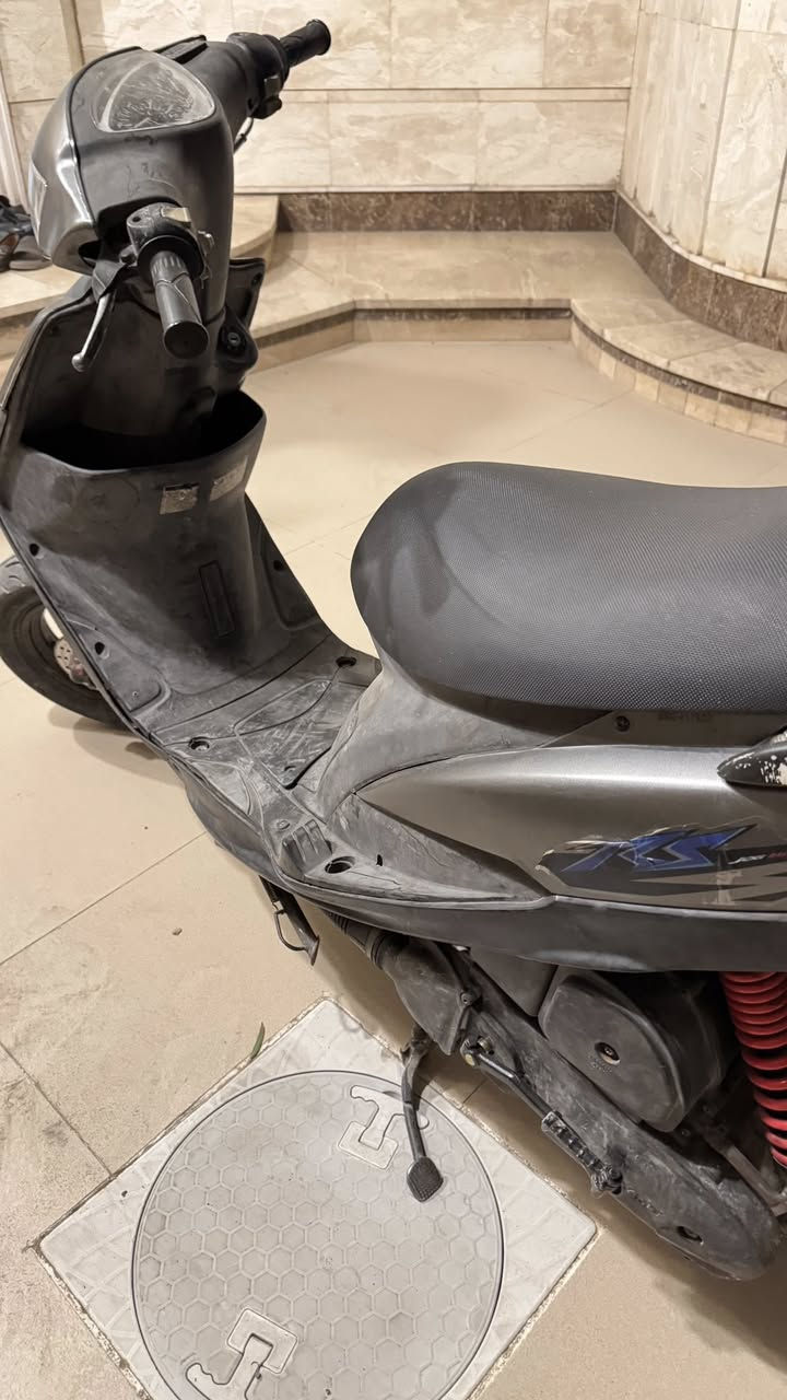 دراجه ماكس عدله
الدراجه خير من الله بلاديه مكفوله
مكينتها مامفتوح بيها برغي جيب الف فيتر وتعال افحص
صارلها اقل الشهر من نازله من الرمبه
عنواني الناصريه مركز
0787 324 2248
