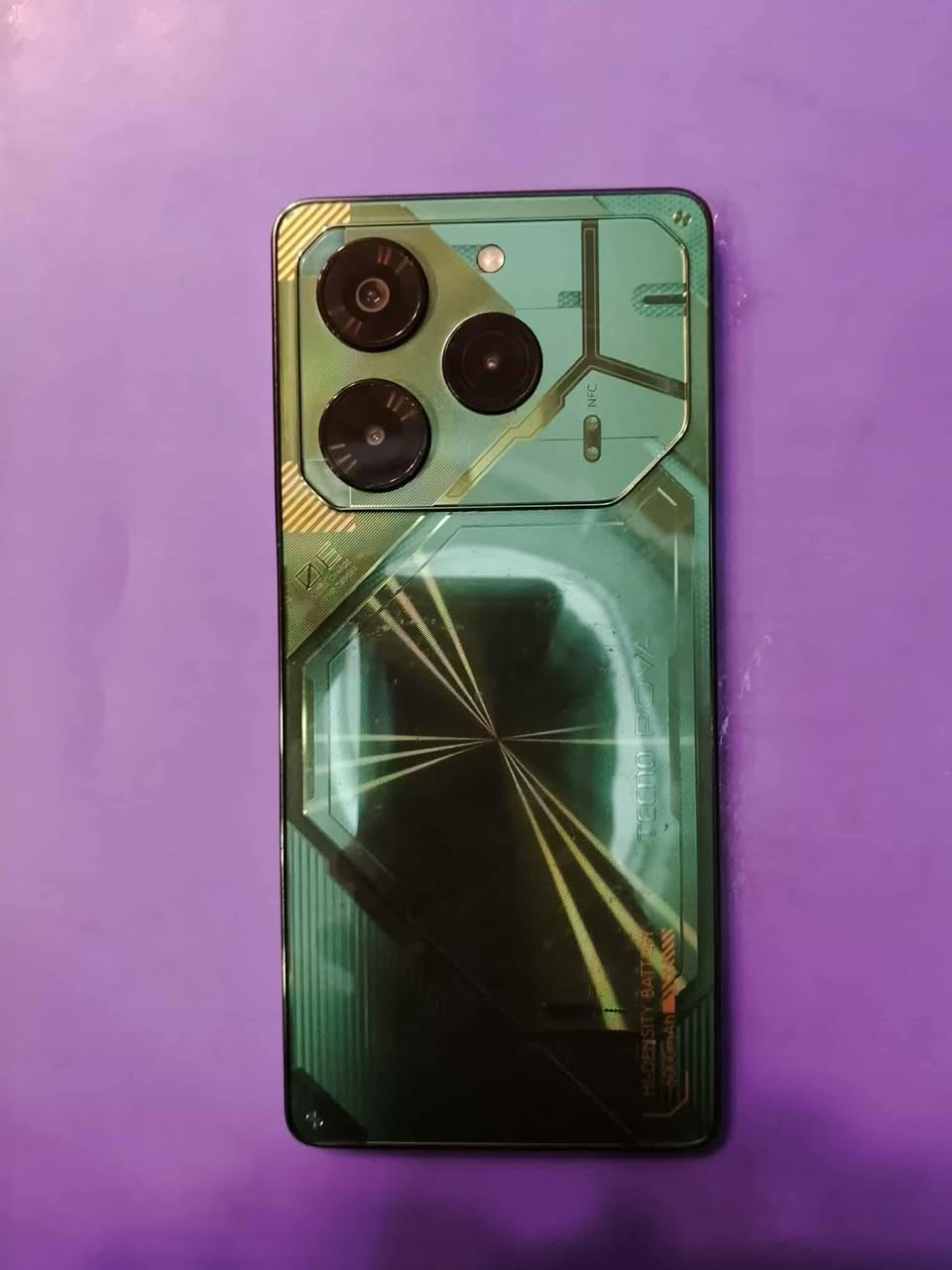 سلام عليكم مبايل تكنو بوفا 6 برو جديد صاره شهر من فتحته من كارتونه غراضه كامله كارتونه شاحنه كفر سماعات سعر خاص
***********🟨🟨
