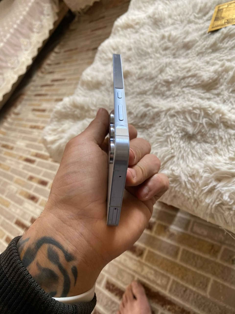 سعر٢٨٠ بغداد شعب***********
سامسونكA55 فايف جي
وتر بروف ممصلح وضع شركة 
دبل سيمكارت + شرحة الكترونية 
 اشترينا جديد اول منزل 
لون ابيض 
نضافته٩٥ 
ذاكرة256 رام١٦
شاشة امولد120
بصمتة بشاشة سونك 
جهاز مواضفاته معروفة
ملحقاتة كفر ولاصق بغداد, العراق
