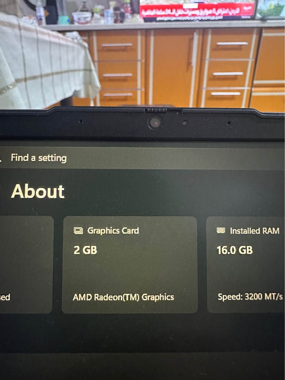 • المعالج (CPU): AMD Ryzen 7 5700U
 • عدد الأنوية: 8
 • عدد الخيوط: 16
 • السرعة: من 1.8GHz إلى 4.3GHz  ￼
 • كرت الشاشة (GPU): AMD Radeon Graphics (مدمج – Vega 8)
 • الرام (RAM): 16GB DDR4
 • سرعة: 3200MHz
 • التخزين (Storage): 512GB SSD
 • النظام (OS): Windows 11 Pro (64-bit)
 • نوع النظام: 64-bit، معالج x64
 • الشاشة: (حسب الجهاز غالباً 15.6 إنج

٥٤٠ الف وبي مجال 

تواصل وياي ع خاص دهوك, العراق


**إذا كنت صاحب هذا الإعلان وتريد حذفه لأي سبب، رجاءا أرسل رسالة إلى الدعم الفني**