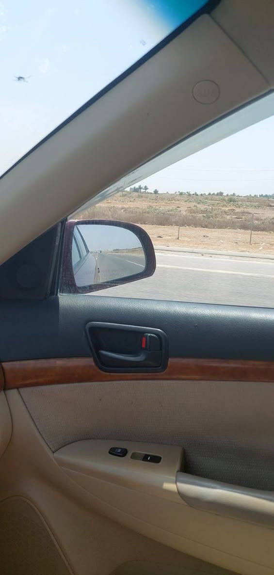 السلام عليكم 

سوناته ٢٠٠٩ليبل واحد فقط باب رش ويم قبق البانزين وشويه بالجاملغ بارد فقط مكينة ٢٤٠٠.  والباقي كفاله 
كير مكينة تبريد حداديه تخم تاير تدفئة اربيل بأسمي سنويه ل٢٦ 
السعر ١٢٢
***********
