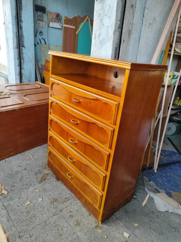 جرارات انضاف السعر 75 الرفاعي 
***********
العرض80 الارتفاع 110 العمق40 موصل, نينوى
