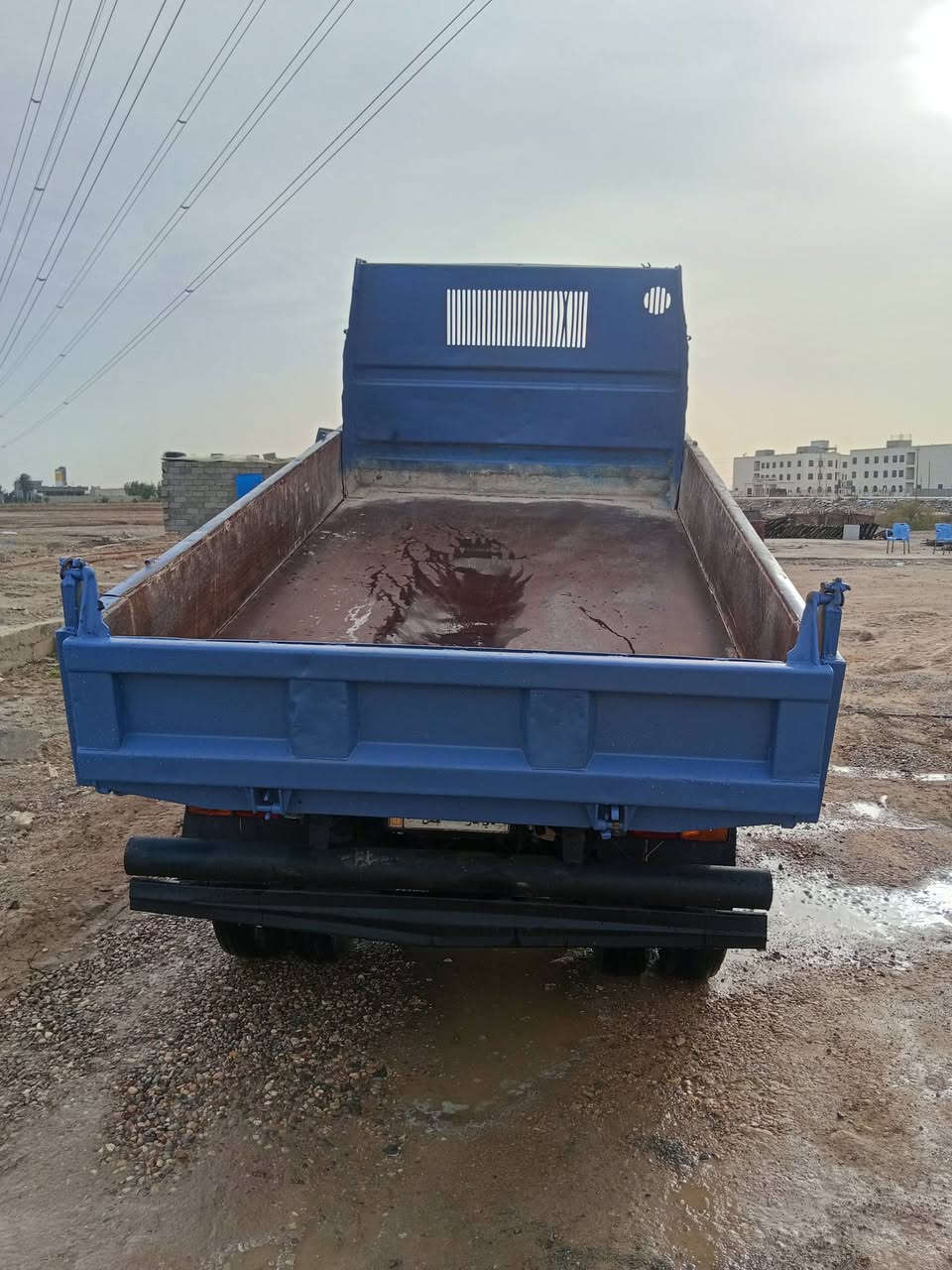 السلام عليكم كنتر نيسان موديل 93 ماكينه 104 يعني 32 تخم تاير زوج باتريات كهربائيات  كلها شغاله المكان ناصريه قضاء رفاعي السعر 55///*********** رقم ذي قار تحويل موجود
