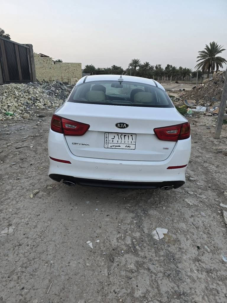 اوبتما امريكي ٢٠١٥ حادث موضح بالصورة السيارة جاهزة من كلشي مكانها بغداد سعرها ب١١٥ اللي يحب يتصل 
***********
متوفر ماسنجر بغداد, العراق
