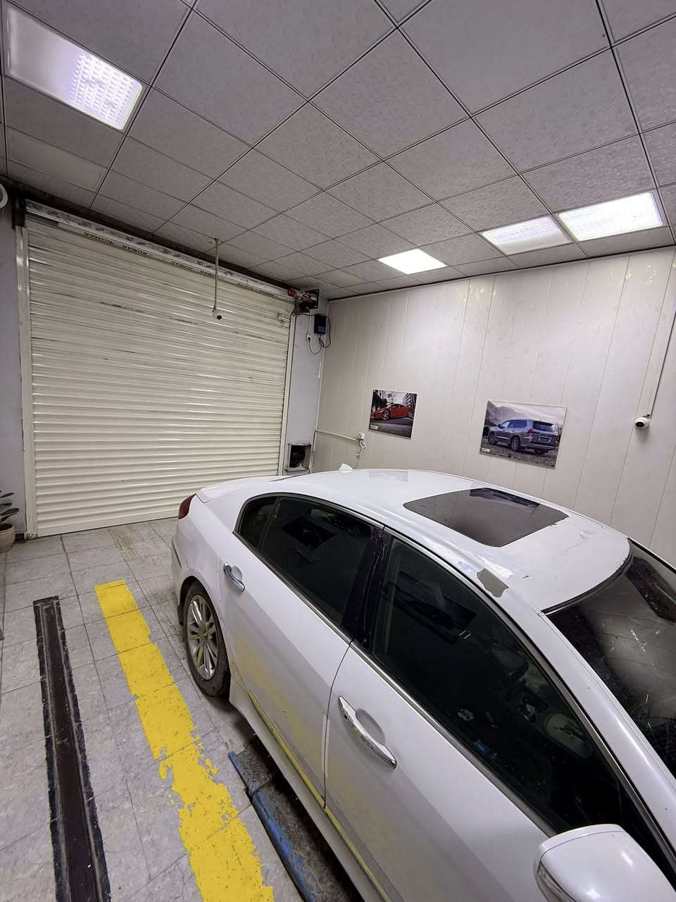 جنسزز 2013 للبيع
السيارة مكفولة من التبديل والصبغ 
السعر ب120$ وبيها مجال بسيط 
السونار موجود داخل المنشور بتاريخ اليوم 
مكان السيارة ديوانية 
***********
للمعلومة الحرق المكتوب بسونار يقصد مال الكلوب حامي ومسوي أثر بسيط جداً بسيط بداخل 
وتصليح بلغد الكلوب مدحوج وراجع ع جاملغ
