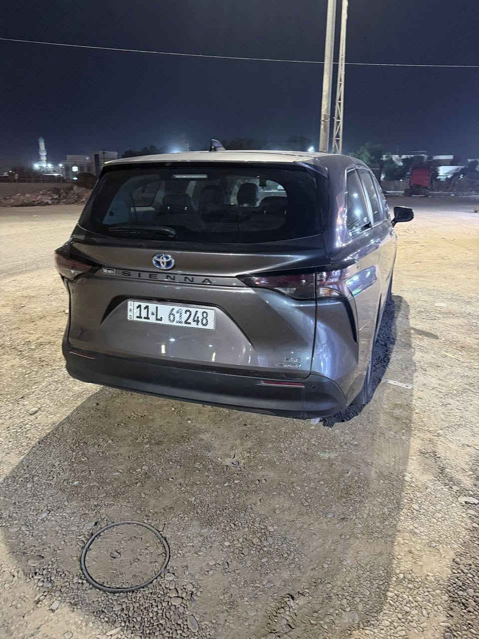 السلام عليكم تيوتا سينا هايبرت موديل ٢٠٢٣ موصفات فول السعر ٢٧٥ وبيه مجال للطيبين للتواصل ع الرقم ***********
