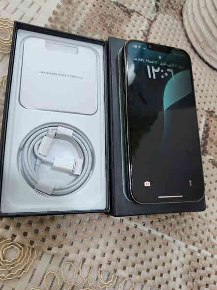 السلام عليكم 
ايفون ١٣ برو فقط
امريكي نموذج m
ذاكره ٢٥٦
بطاريه ٨٤
جهاز مكفول من الشخط وتر بروف
اللون زيتوني مميز
السعر (٥٧٥) قفل
الرقم (***********)
