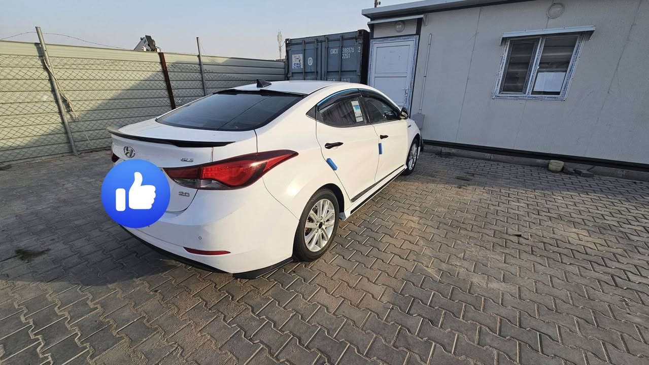 ***********  
السلام عليكم
انتره GLS
 موديل 14 شكل 16 خليجي محرك 2000 دوش
كير 6 نمر
كير مكينه كفالة
حداده كله جديده كفاله شرط هزه صعده 
تبريد وتدفه كفاله
رقم بصره انكليزي هزه جديده سنويه باسمي قبل شهر مجدده
كامل مواصفات بصمه تشتغل
بصمه باب
كشنات كهرباء
فتحه سقف 
كامره وحساسات خلفية 
مثبت سرعه 
نظام ايكوا 
تحكمات ستيرن 
سياره مفوله الاخير 
شراي يتصل
ملاحظه سياره 
لبه باب بارد الباقي
