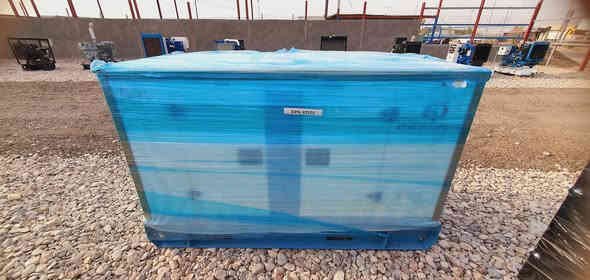 ازوزه جديد زيرو كاتم 4 بستم الاقتصادي التوليد ستامفورد 27.5 كيفي ثري فيز نظام حماية برودكشن حديث إضافة الى الإطفاء والتشغيل الذاتي العنوان بابل الشوملي للإستفسار *********** ***********  يوجد توصيل لكافة المحافظات
