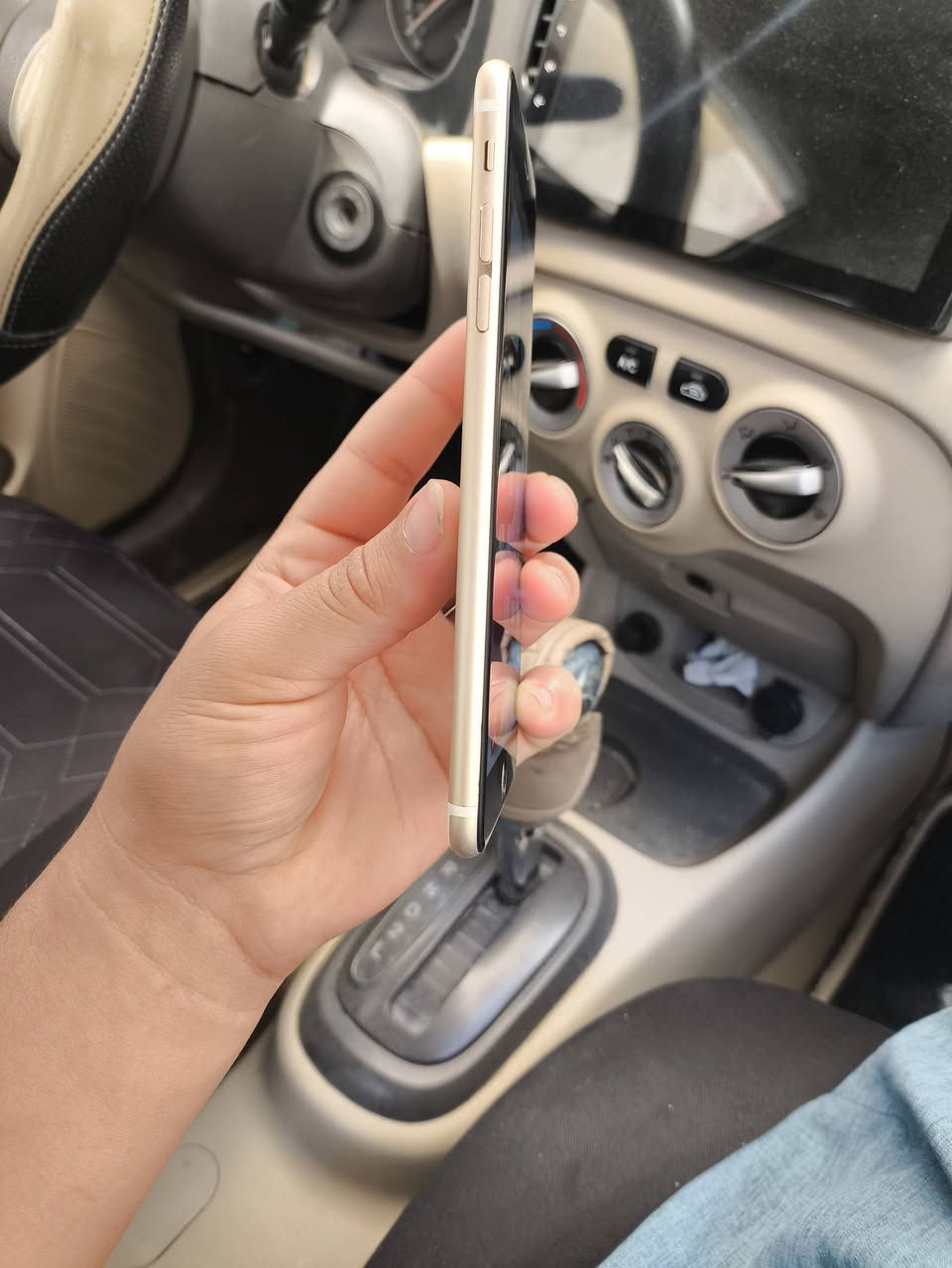 📱 للبيع – iPhone 6s Plus
💾 الذاكرة: 32
🔋 البطارية: 100% (مستبدلة أصلي)

✅ مواصفات الجهاز:

الجهاز شغال بالكامل

📶 تك سيم شغال طبيعي

📷 الكاميرات شغالة

🔊 الصوت واضح

📳 الهزازات شغالة

👆 البصمة شغالة

🖥️ الشاشة مستبدلة أصلي (تفليش)

⚠️ ملاحظة: زر الهوم (الدكمة) لا يعمل.

💰 السعر:,45 الف دينار (قفلة)

📍 الموقع: الموصل - الأيسر

📩 التواصل: خاص أو اتصال مباشر
📞 ***********
