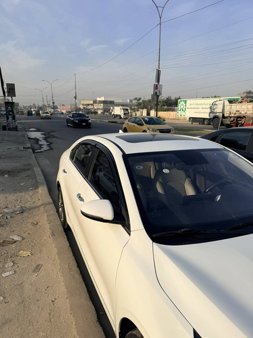 السلام عليكم شباب عندي كي ثري موديل 2024 رقم اربيل بأسمي اني اخذتها زيرو هسه ماشية 17 فول فول مواصفات ميحتاج اذكرها بيها بارد بالجاملغ الخلفي شوية وبيها طخه بالجاملغ الامامي يرادلها بارد بعدني ممسوي مكاني بغداد البلديات السعر 133 وبيها مجال قليل للتواصل ***********
