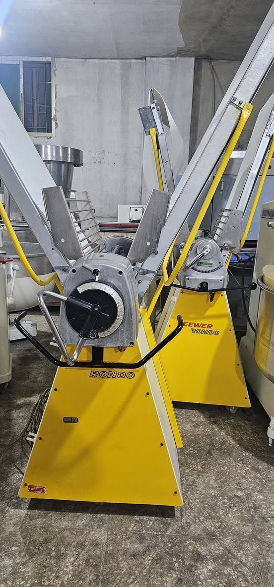 بفضل الله تعالى 
توفر لدى الشركة الاوروبية فتاحات كروسان عرض 60 
للاستفسار والطلب يرجى التواصل على الرقم 0096181424346


**إذا كنت صاحب هذا الإعلان وتريد حذفه لأي سبب، رجاءا أرسل رسالة إلى الدعم الفني**