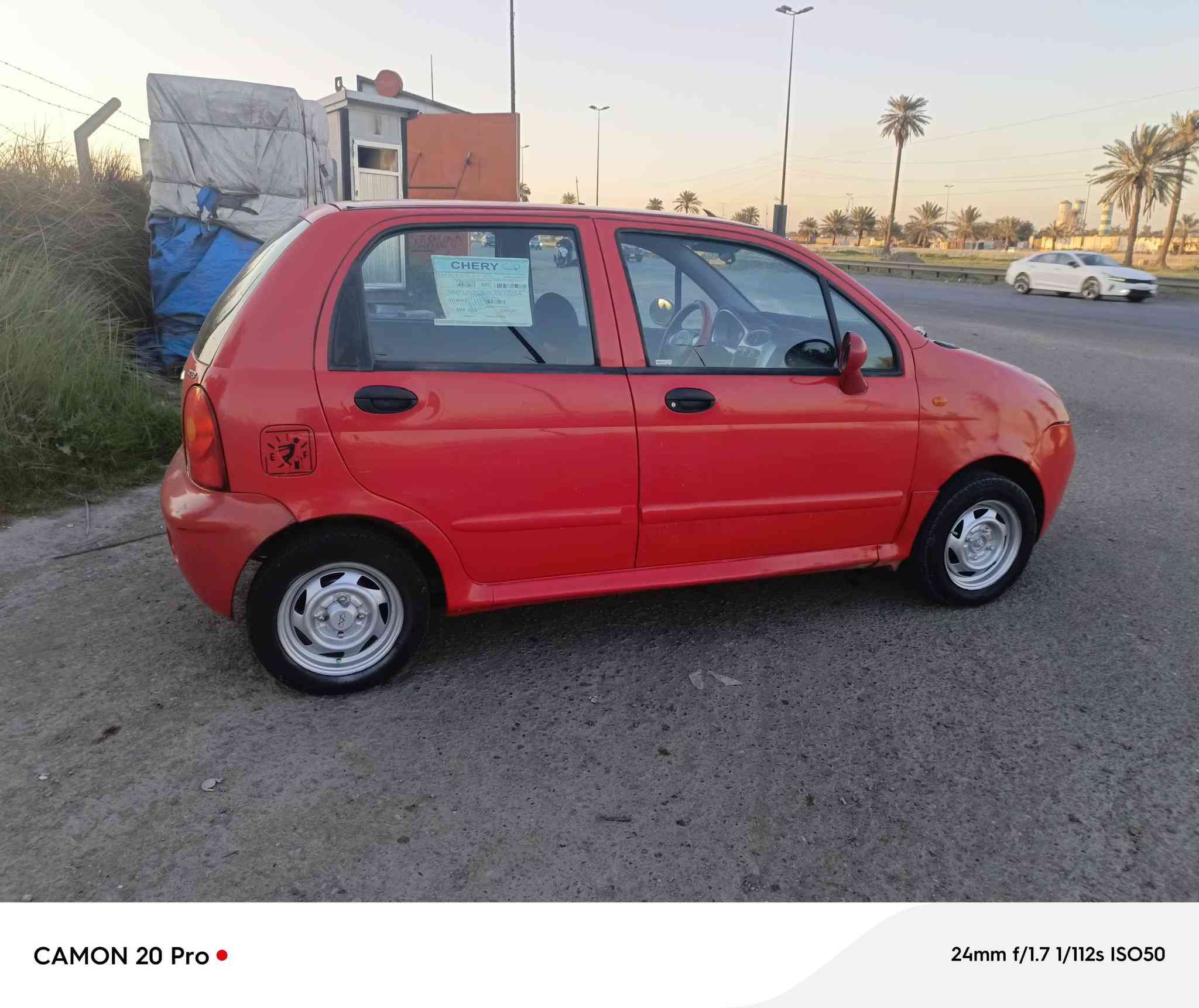 كيو كيو موديل 2008 جديده ماشيه 82 الف دوشمه عام كهرابائيات كلها شغاله كير اوتو ماتيك تخم تاير 
السعر 28 
العنوان بغداد 
الاتصال***********
