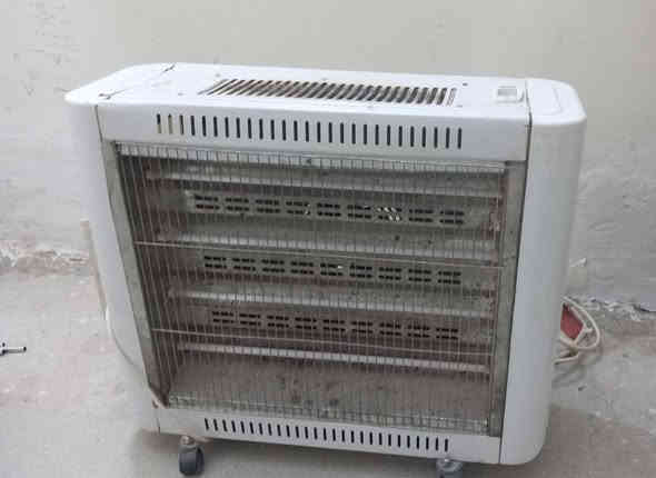 السلام عليكم  صوبات للبيع وحده كهربايه خمس شموع شغالات كلهن  وثنين نفطيات شغالات   الوحده ع 35 الف مكاني كربلاء  الشراي يجي خاص او يراسلني واتساب  ***********
