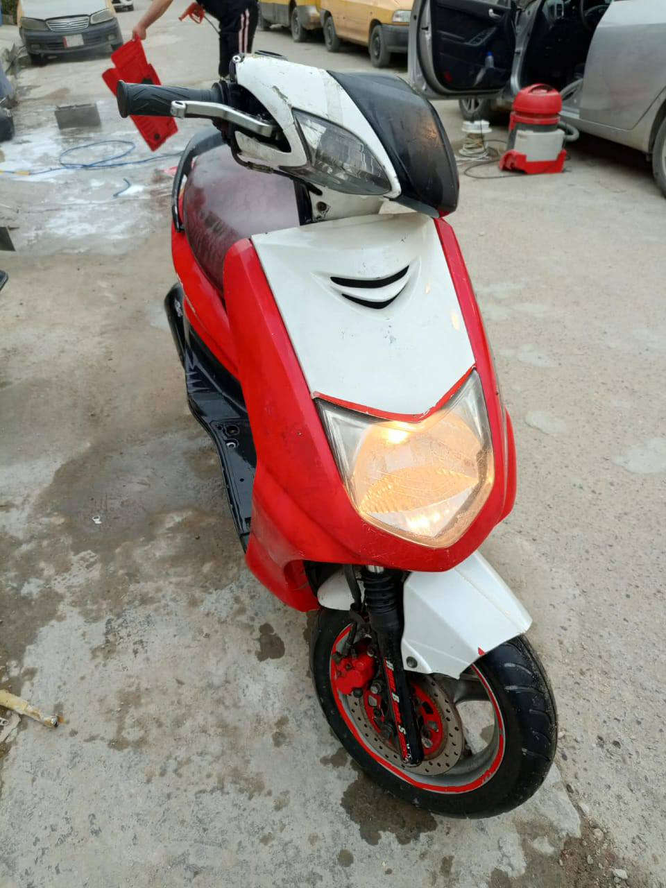 سلام عليكم سكنس نثيه 140 جاهز مكفوله كفاله عامه كابريتر نقصهه كيلو متر ميشتغل سلف هندر شغال كهربائيات شغاله سعر 550 مكاني تقاطع درويش ***********
