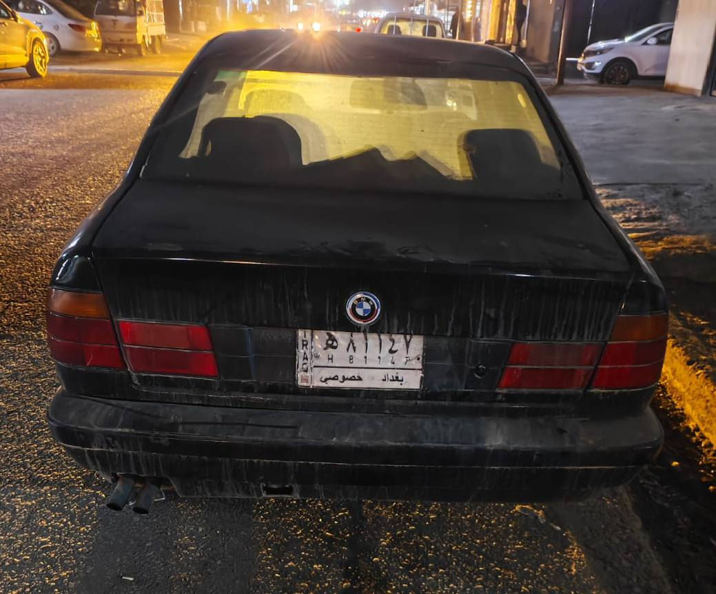 22
شرط تحويل 
سياره للبيع نوع بي ام موديل 90 محرك 520 كبس كير عادي محرك داخل صدر تايرات كلها بل شرط فول 2 جام كهربائى استيرن باور بريك ABSوياله حسير رقم بغداد الماني سنويه عاج  صبغ عام جماليه سعرها 22ورقه قفله بدون معامله شراي خابر كركوك حي عسكري ***********
