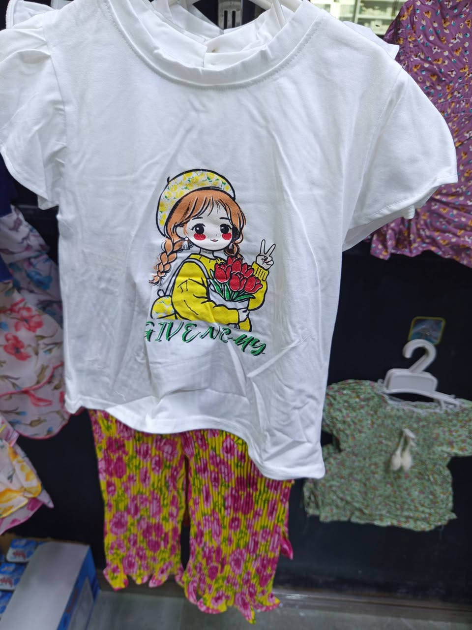 تم بحمد الله تعالى وصول بظاعت العيد أسعار جمله العنوان شارع سيد نور مقابل عيادت الدكتوره ناديه مقابل عيادت المضد صادق ابو سجاد


**إذا كنت صاحب هذا الإعلان وتريد حذفه لأي سبب، رجاءا أرسل رسالة إلى الدعم الفني**