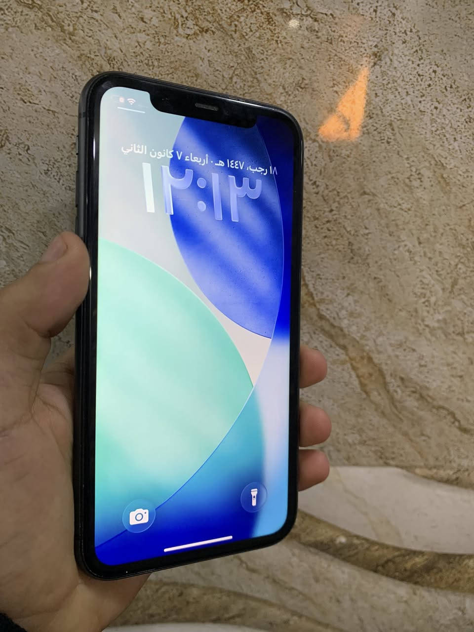 السلام عليكم  ايفون 11 عادي ذاكره 128 دبل سيم باتري 77 لجهاز شرط ما مفتًح وضع شركه حصر هوا كامرات شرط رقم واحد لجهاز  شرط لفحص اي خلل مابي سعر 235 رقم *********** اسيا ***********

