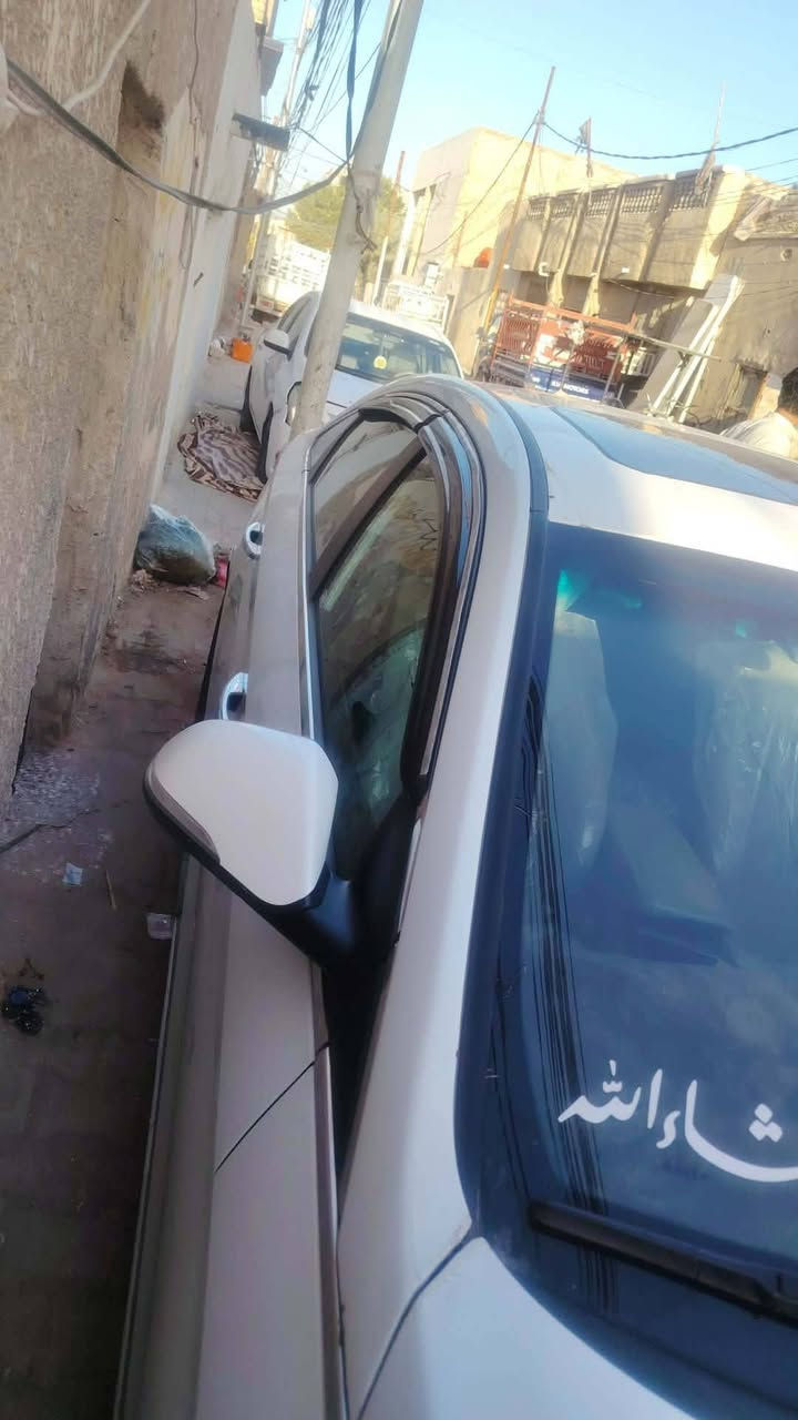 السلام عليكم سوناته  مصبوغه حزام شرط تكشير حادثه بمريكا بنيد مديل 17 فول مواصفات فتحه بصمه وبصمت  بيبان اناره عد لاقتراب وهواي بيه مواصفات مكينه كير حداديه كفاله لا تنقيص ولا تبخير معلايه كازكت انسه شي اسمه دوانز سياره حاهزه عل اخر حبايه ما عايزه شي السعر 110وبيه مجال قليل  مكاني النجف شارع المدينه وهاذه رقمي***********
