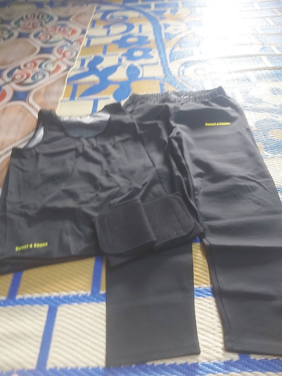 السلام عليكم اخوان تراكسود رياضي حراري نسائي ورجالي للبيع تواصل على رقم ***********
مكاني سبع البور متواجد على نت
